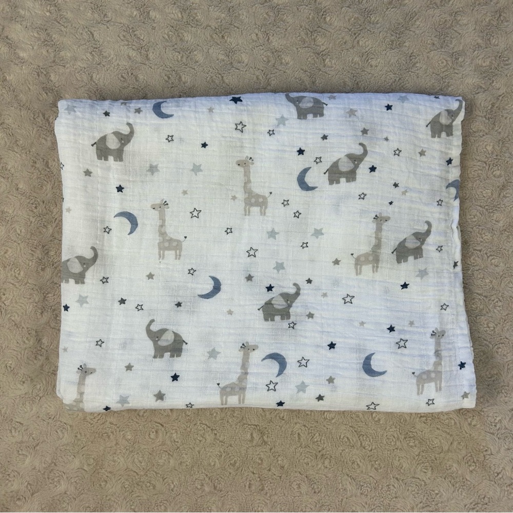 Parent's Choice Elephant Giraffe Moon & Stars Baby Swaddle Blanket Blue Gray